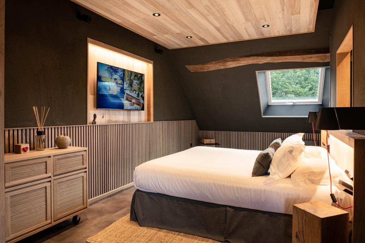 Le Domaine Des Pres Verts Suites & Chambres Avec Jacuzzi Privatif Jouey Eksteriør bilde