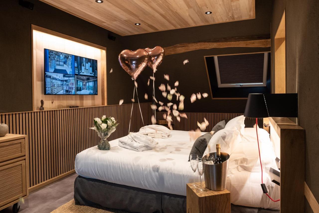 Le Domaine Des Pres Verts Suites & Chambres Avec Jacuzzi Privatif Jouey Eksteriør bilde