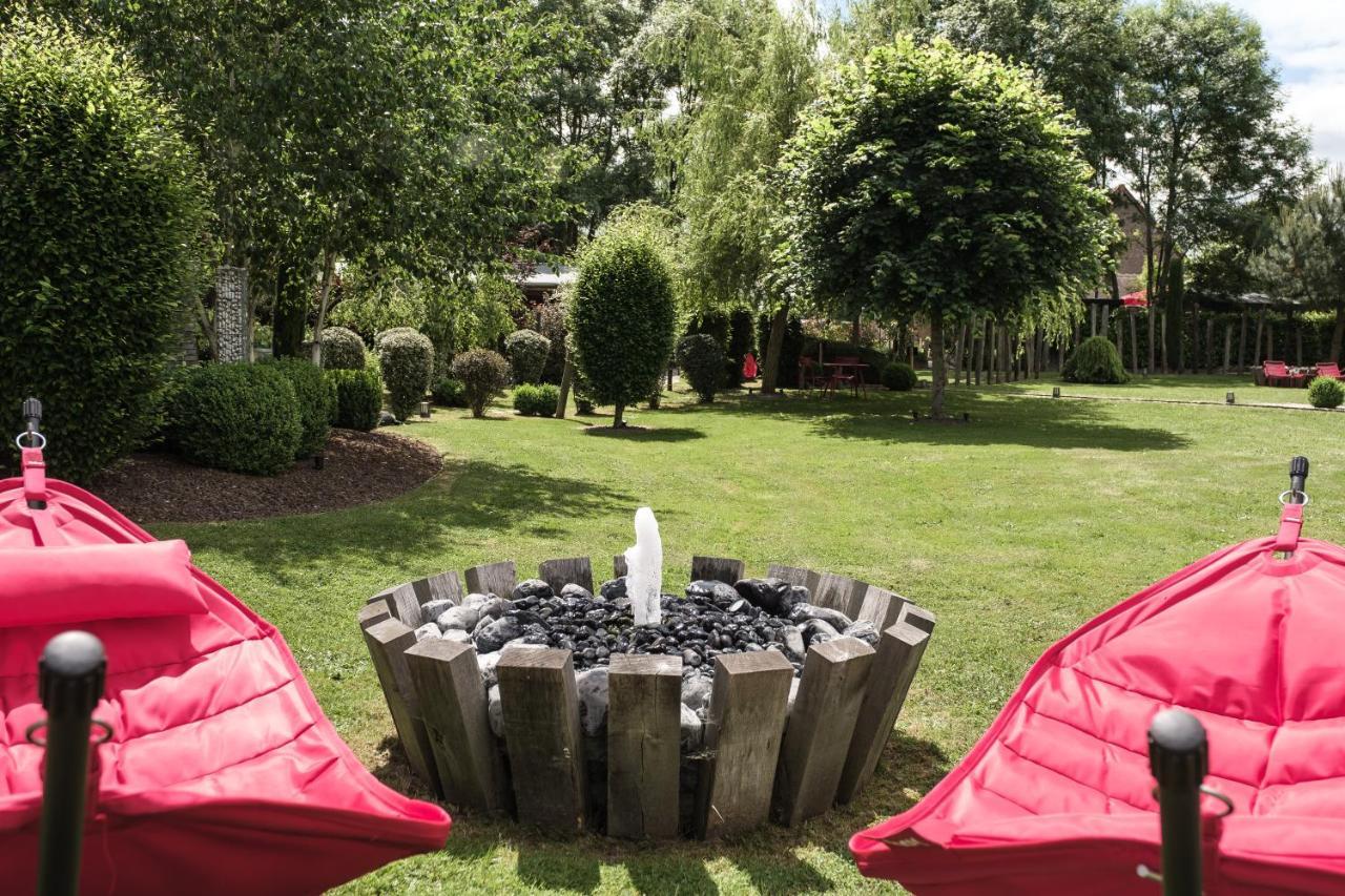 Le Domaine Des Pres Verts Suites & Chambres Avec Jacuzzi Privatif Jouey Eksteriør bilde