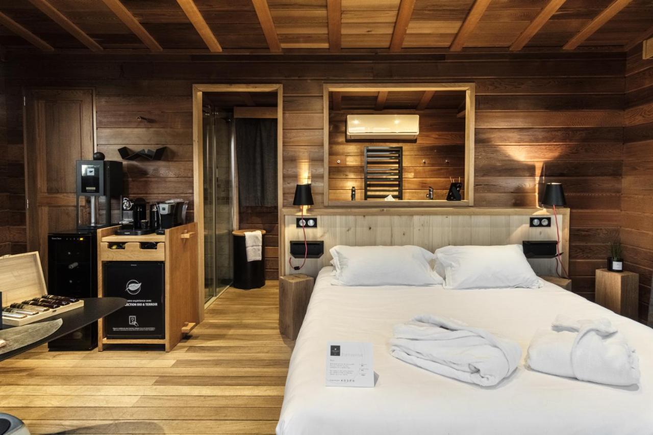 Le Domaine Des Pres Verts Suites & Chambres Avec Jacuzzi Privatif Jouey Eksteriør bilde