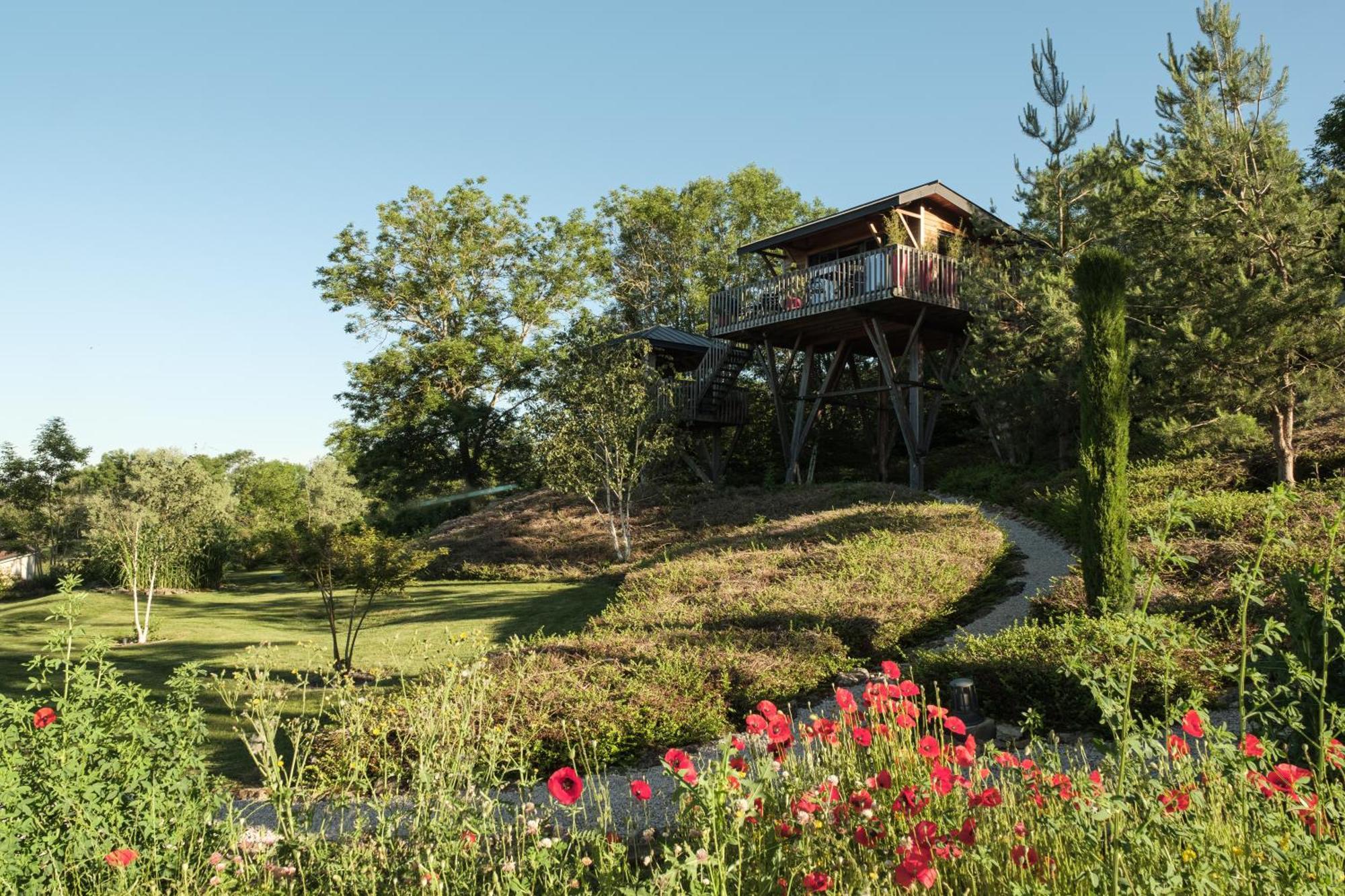 Le Domaine Des Pres Verts Suites & Chambres Avec Jacuzzi Privatif Jouey Eksteriør bilde