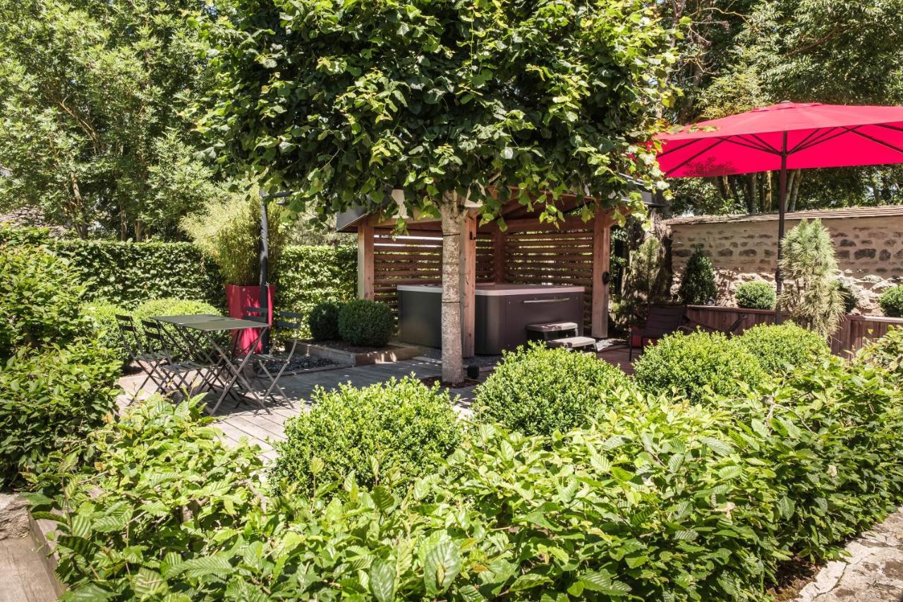 Le Domaine Des Pres Verts Suites & Chambres Avec Jacuzzi Privatif Jouey Eksteriør bilde