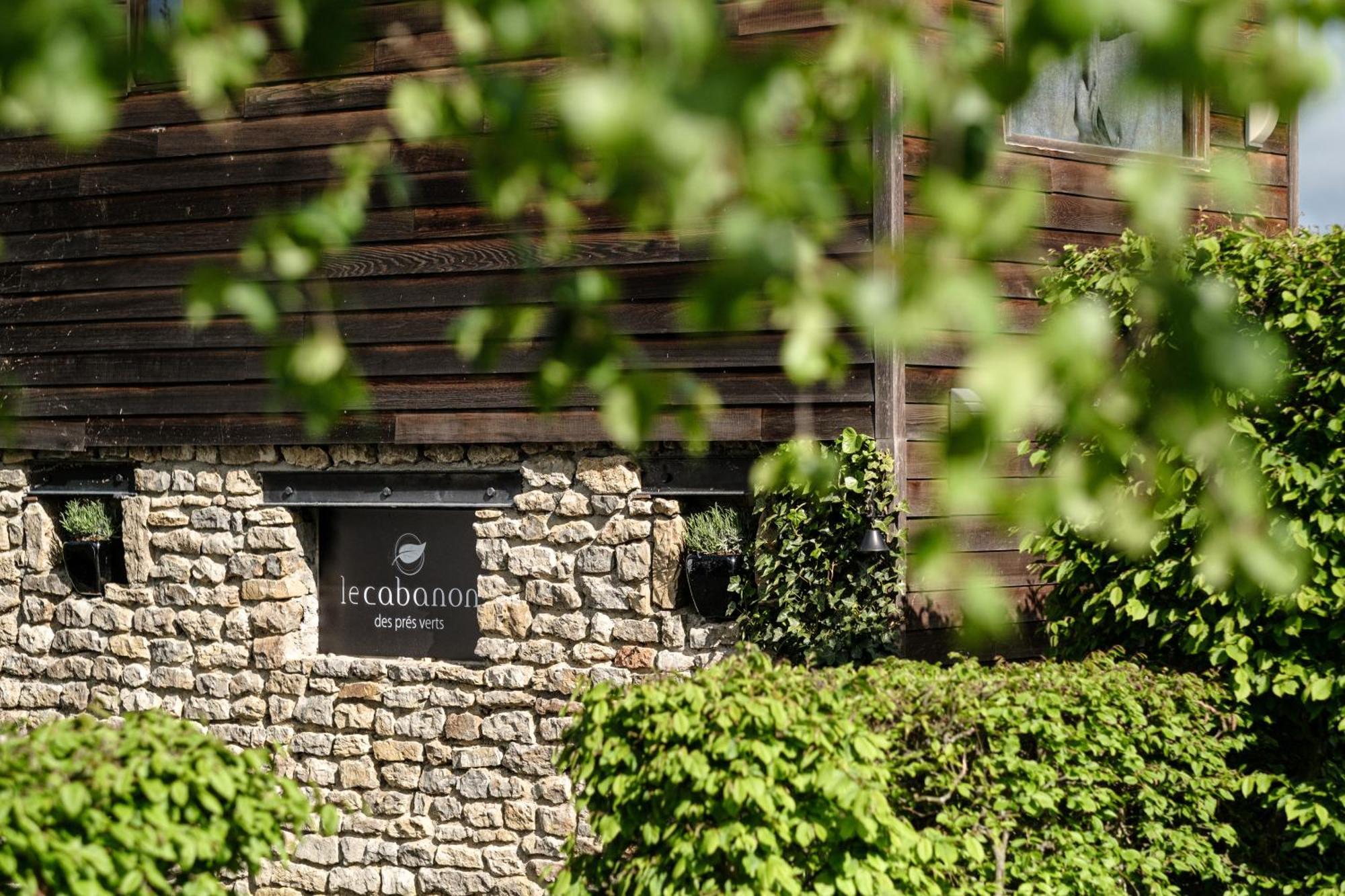 Le Domaine Des Pres Verts Suites & Chambres Avec Jacuzzi Privatif Jouey Rom bilde
